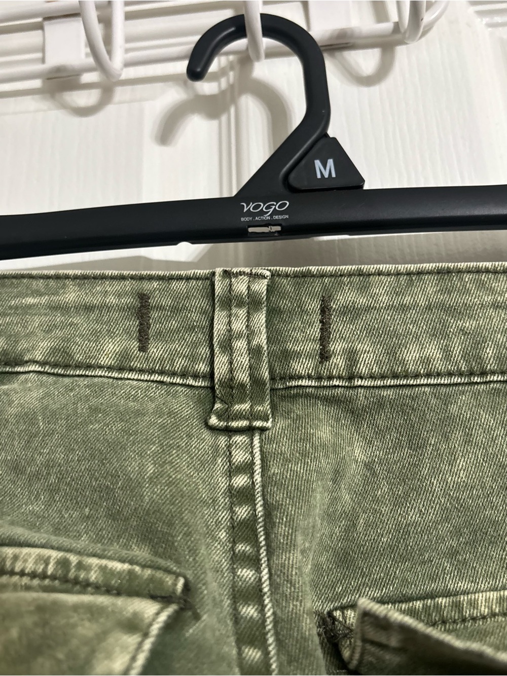 Disclosure Green mineral wash wide leg denim cargo pants EUC like new size 7/28 - Picture 9 of 13